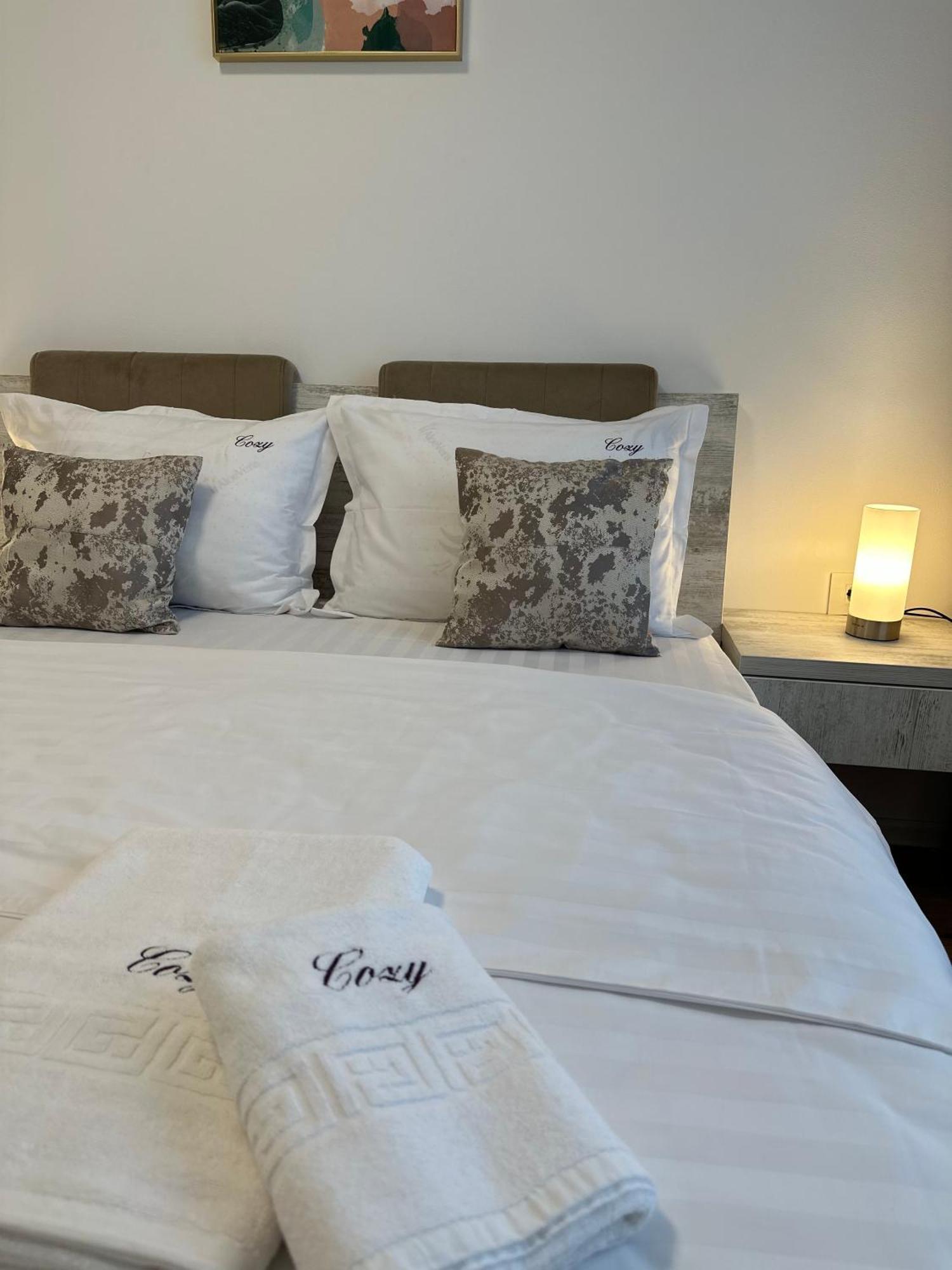 Apartment Coresi Mall Exclusive #collection & Brasov