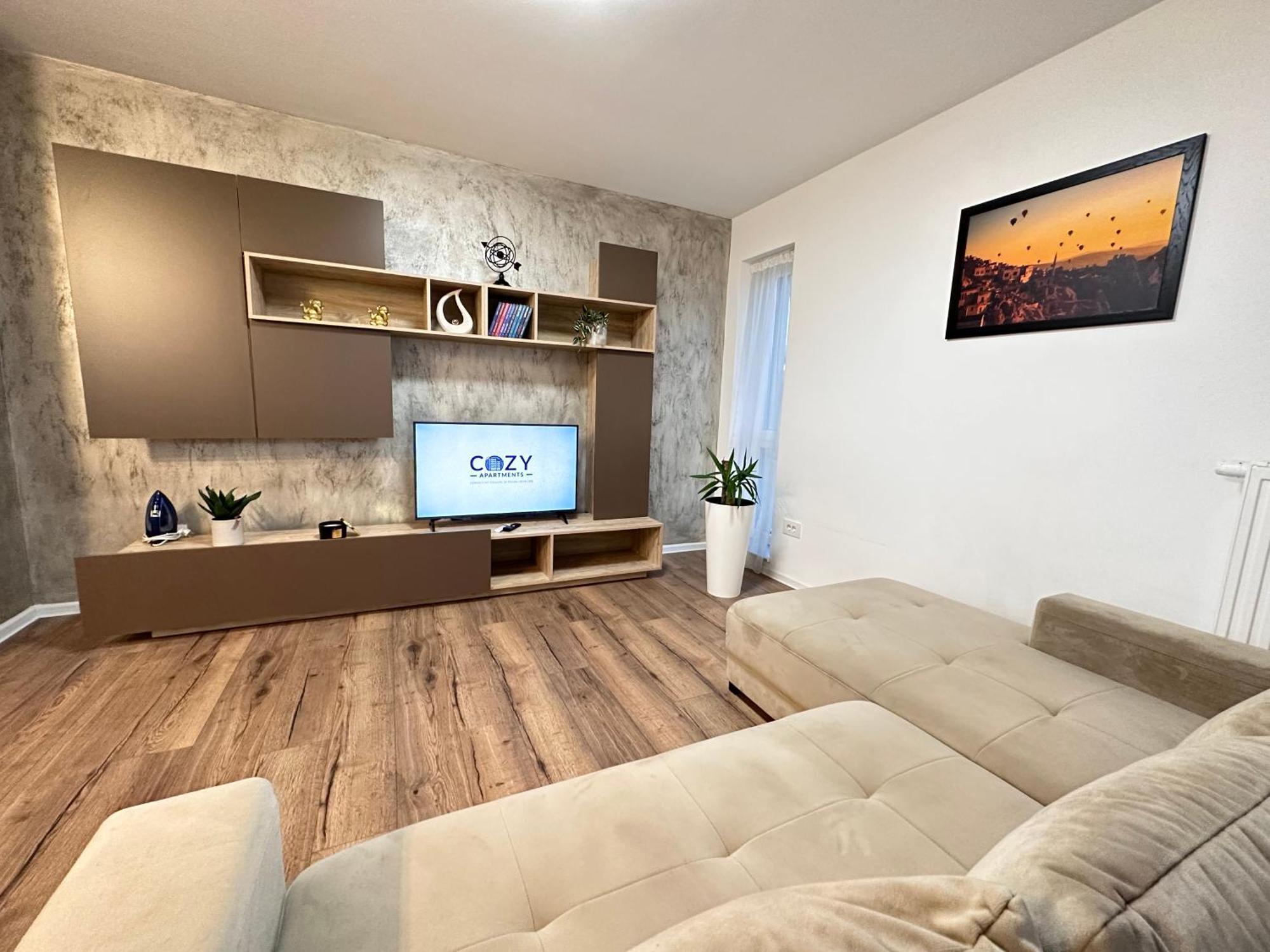 Apartment Coresi Mall Exclusive #collection & *