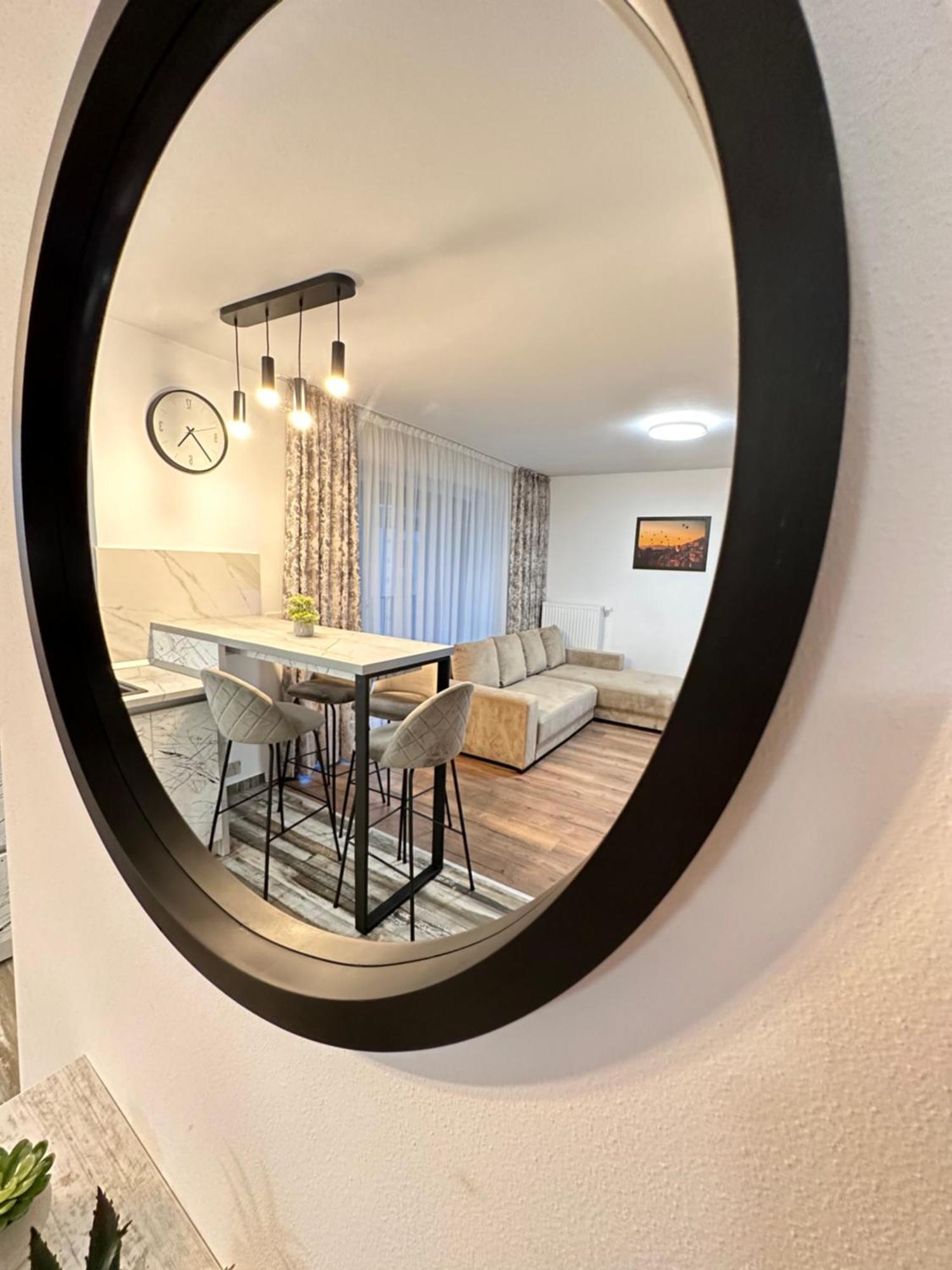 Coresi Mall Exclusive #collection & Apartment Brasov
