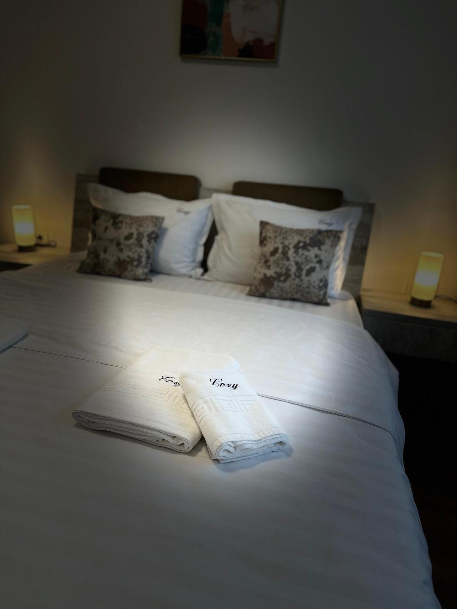 Coresi Mall Exclusive #collection & Apartment