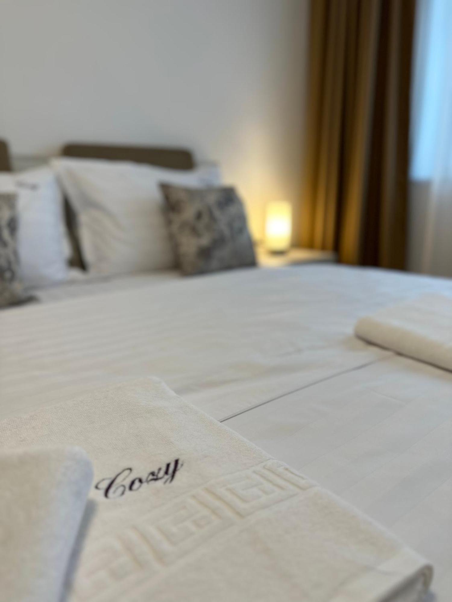 Coresi Mall Exclusive #collection & Apartment Brasov