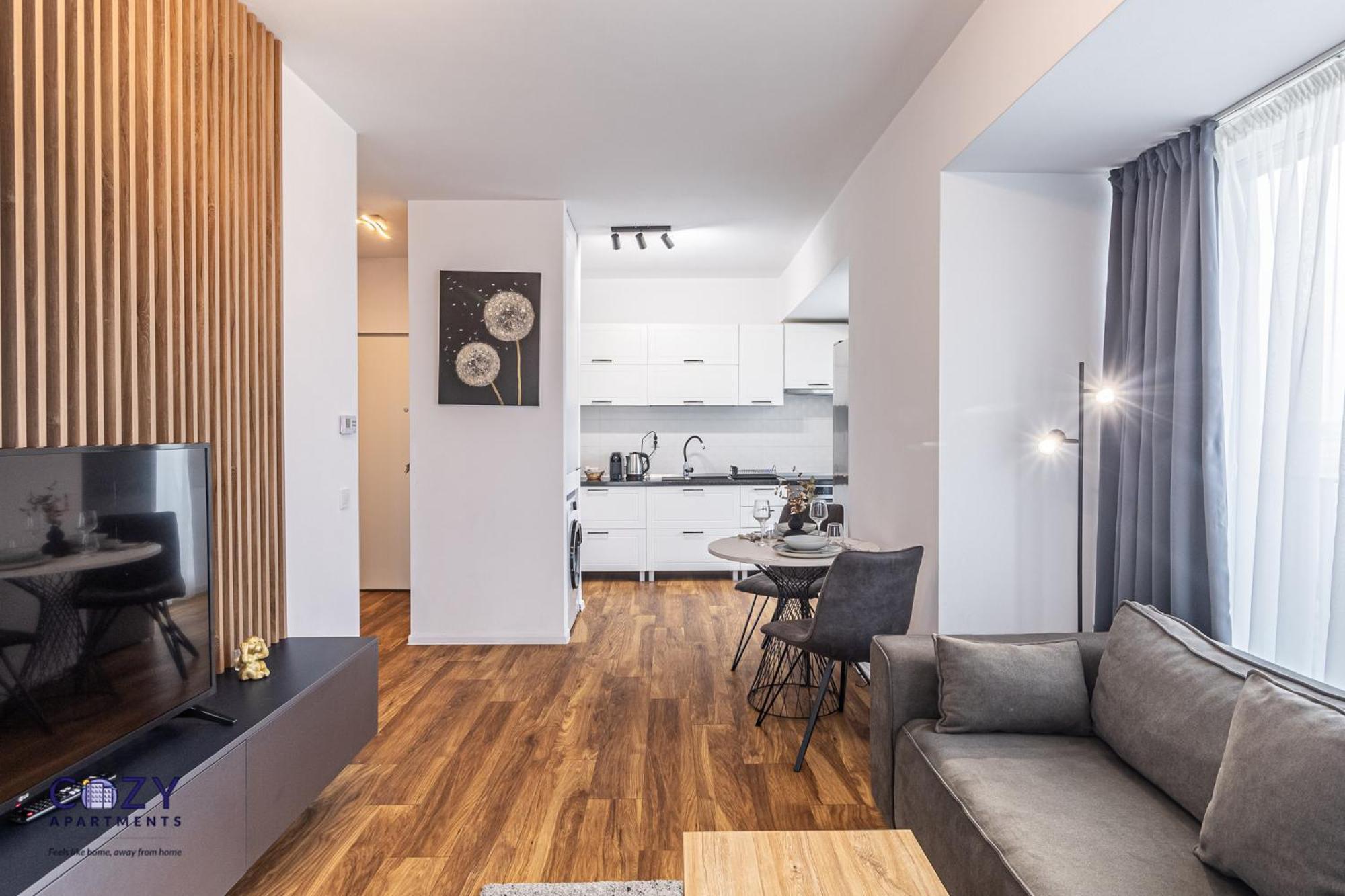 Apartment Coresi Mall Exclusive #collection & *